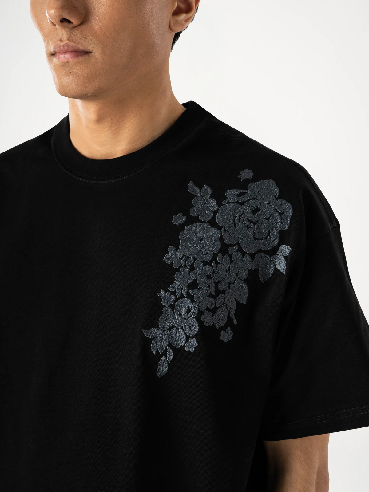 SHADOW BLOOM T-SHIRT