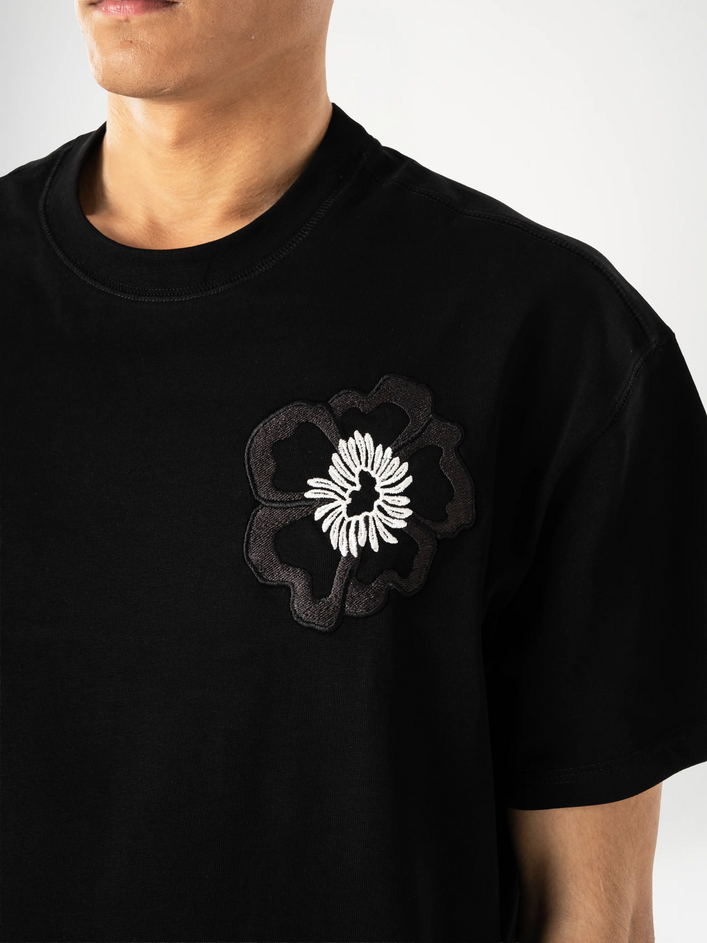 MIDNIGHT T-SHIRT